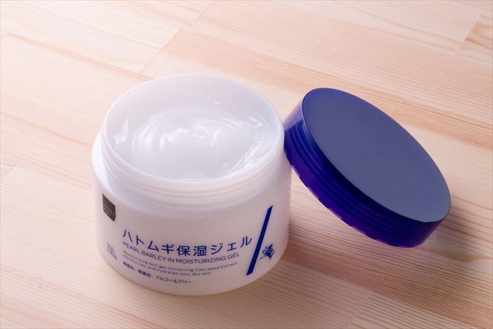 ハトムギ保湿ジェル