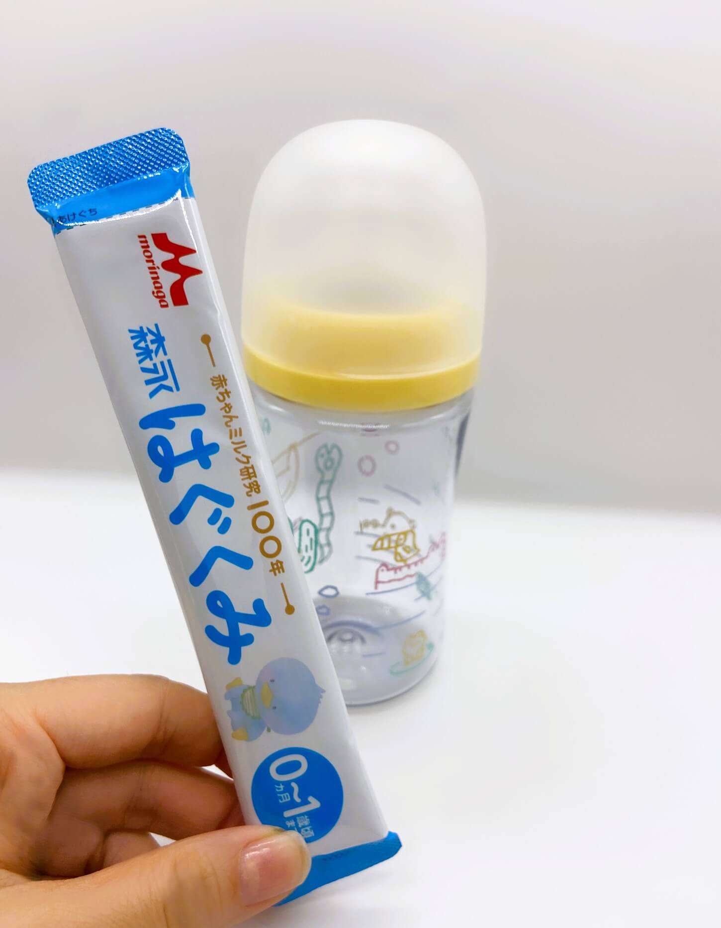 最 安値ベビー・キッズ - 森永E赤ちゃんミルク4缶+スティックタイプ一