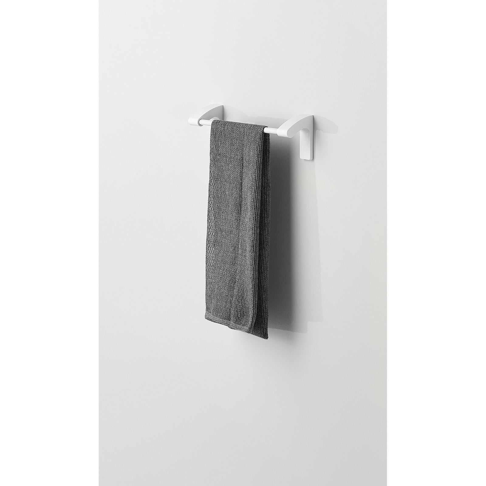 マグ・ピット タオルバー ２０ｃｍ パール金属