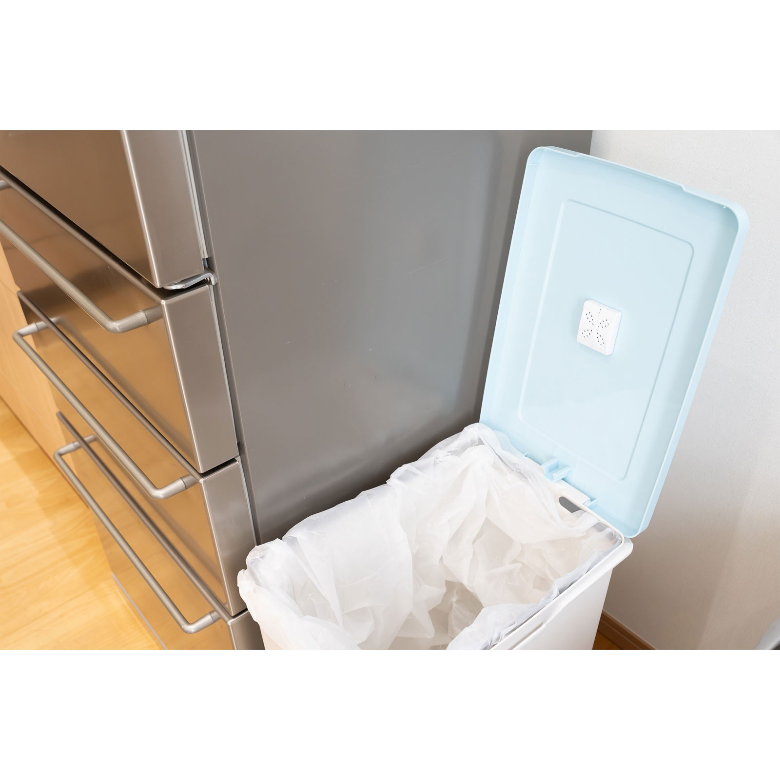 アース ゴキブリよけ ゴミ箱用 ゴキブリ 対策 忌避剤 ４個入 アース製薬