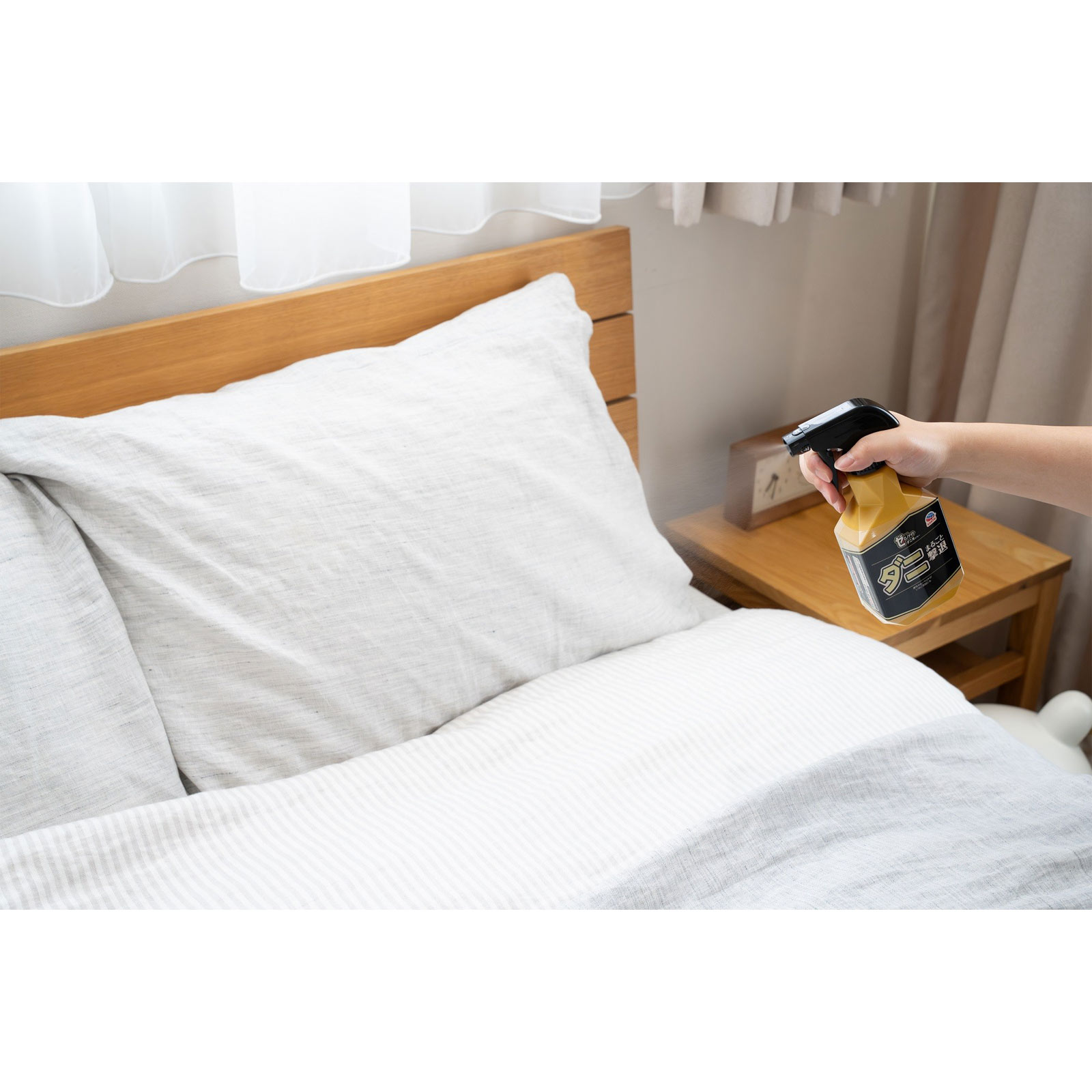 ゼロノナイト ダニ用 スプレー ダニよけ 対策 消臭 300ml アース製薬