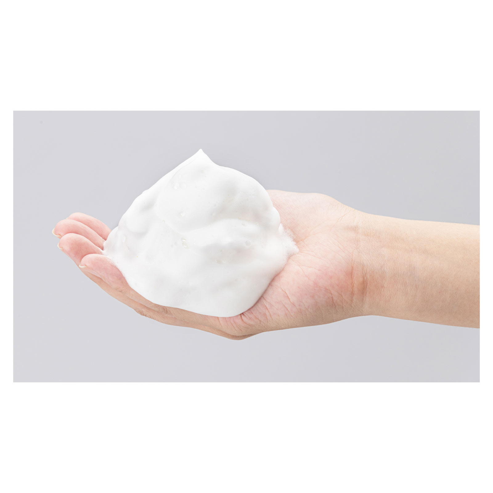 グラスーン グルタブライト ＶＣ ハイドロポアクリーン １３０ｇ 常盤薬品工業