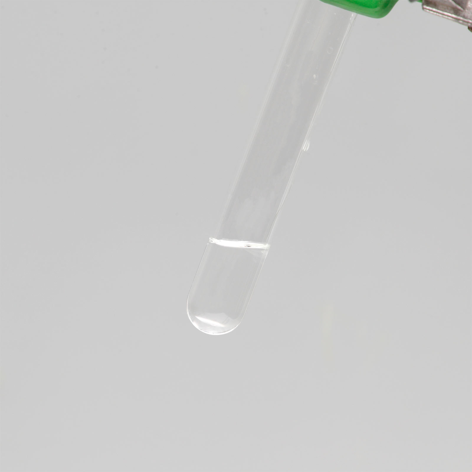 ラミシールプラス液 １０ｇ 全薬工業 【指定第2類医薬品】